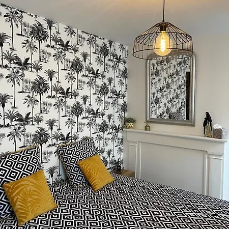 Le Trois Fleurs Appartement Cherbourg-en-Cotentin Buitenkant foto